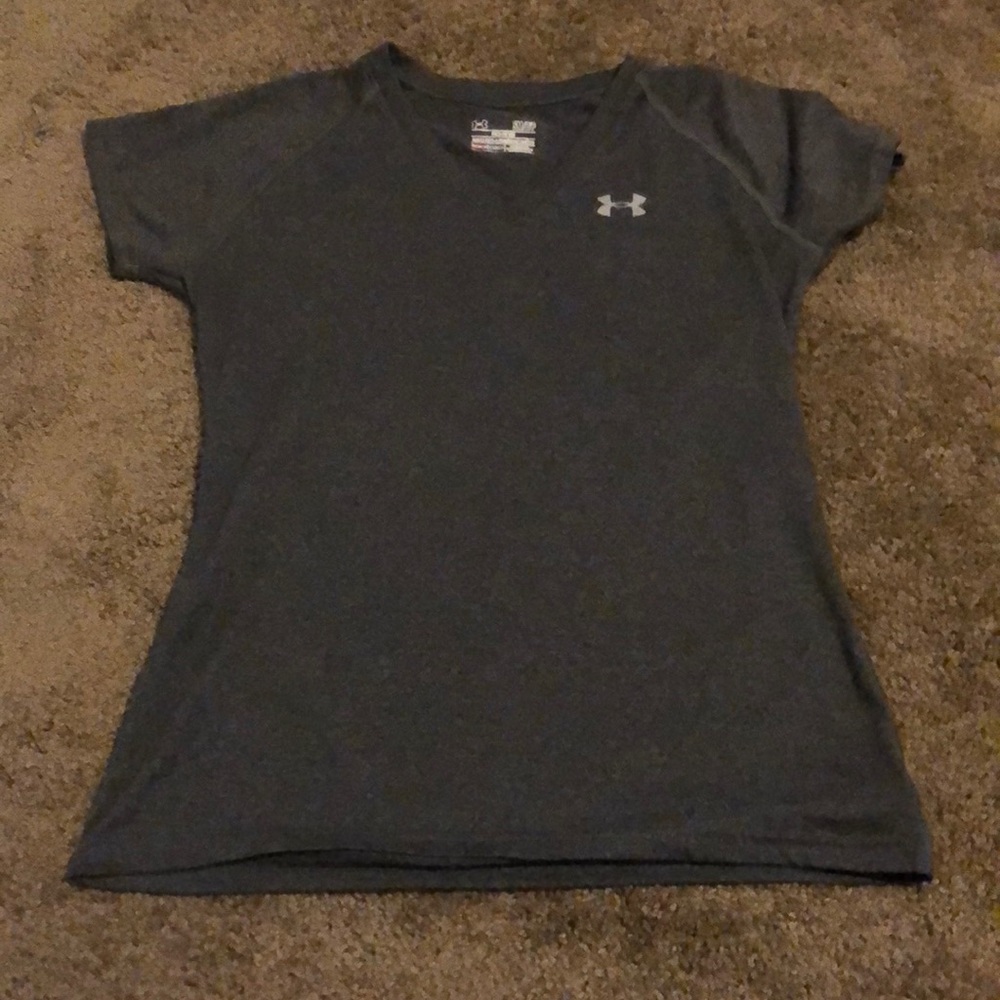 workout shirt